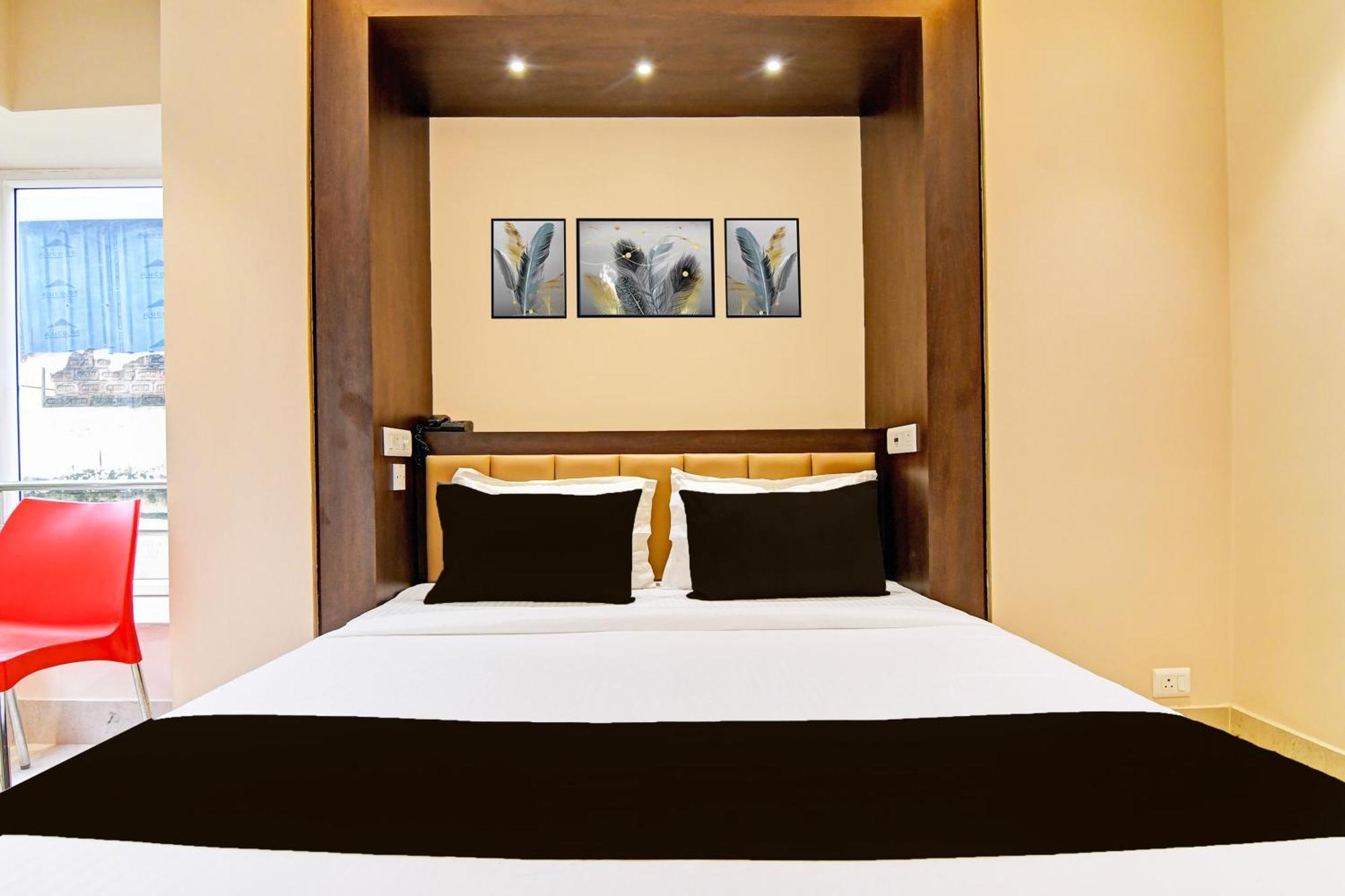 Super Hotel O Samotel Calcutta Extérieur photo